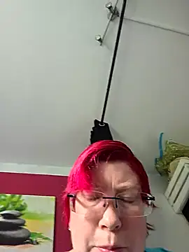 dieGeile0411 online show from 10.25.25