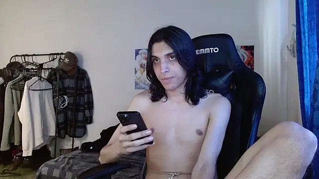 Snapshot of angelitofemboy chatting on 12.02.24 angelitofemboy online show from 12.02.24