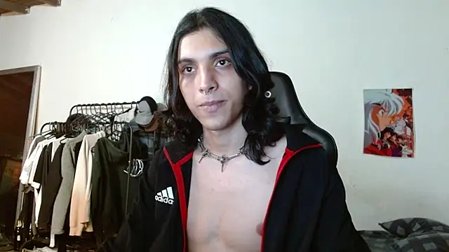 Snapshot of angelitofemboy chatting on 12.14.24 angelitofemboy online show from 12.14.24