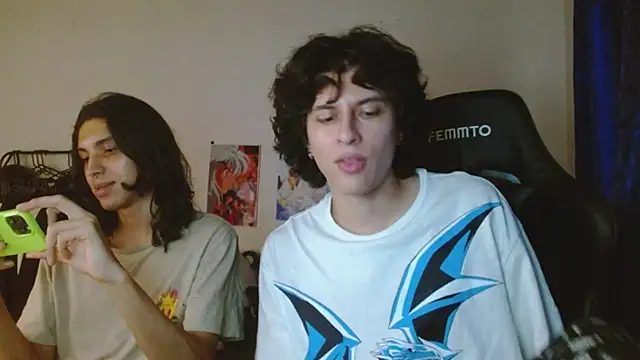 Snapshot of angelitofemboy chatting on 01.31.25 angelitofemboy online show from 01.31.25