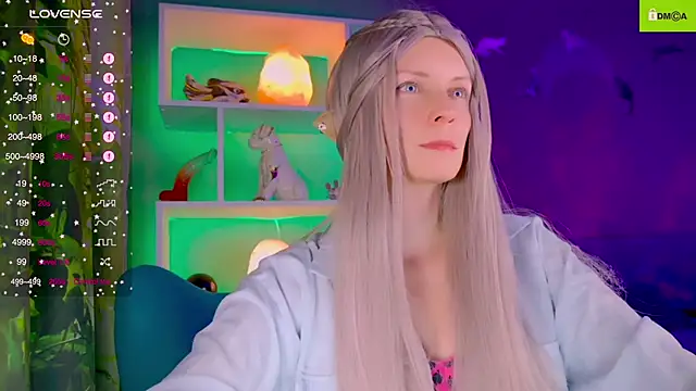 Snapshot of Flash_Summer chatting on 10.02.25 Flash Summer online show from 10.02.25