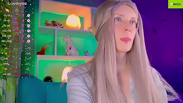 Snapshot of Flash_Summer chatting on 10.04.25 Flash Summer online show from 10.04.25