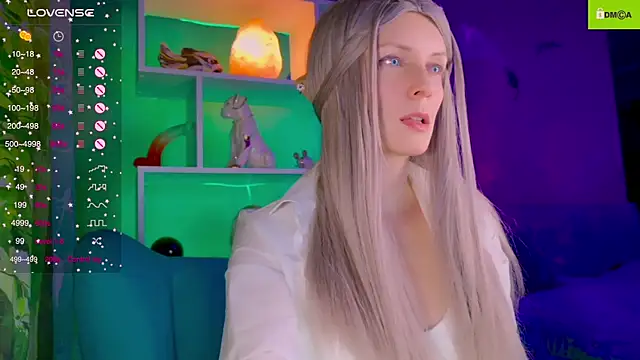 Snapshot of Flash_Summer chatting on 11.03.25 Flash Summer online show from 11.03.25