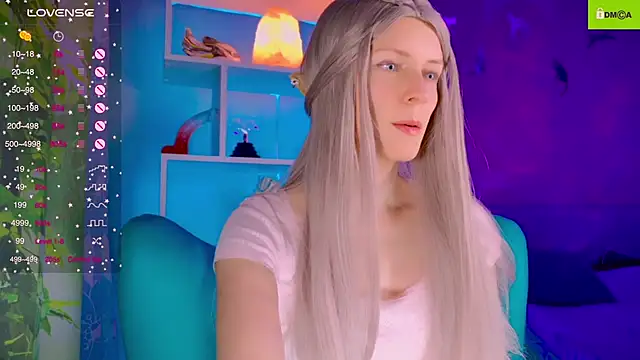 Snapshot of Flash_Summer chatting on 11.06.25 Flash Summer online show from 11.06.25