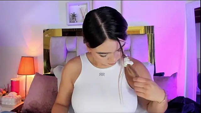 emmy r online show from 10.21.25