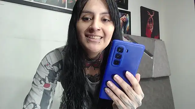 emma onassis 17 online show from 12.05.25