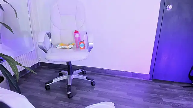 EriKlein online show from 10.08.25