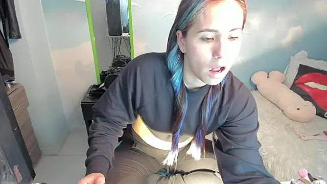 Snapshot of Nata_bernett chatting on 10.03.25 Nata bernett online show from 10.03.25