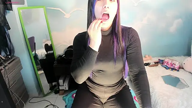 Snapshot of Nata_bernett chatting on 11.04.25 Nata bernett online show from 11.04.25