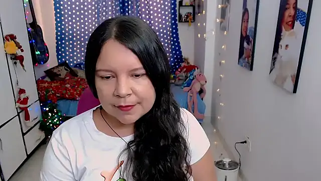 claryssa  online show from 12.16.25