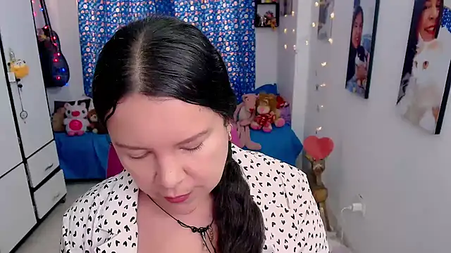 claryssa  online show from 03.22.26