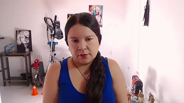 Snapshot of claryssa_ chatting on 05.15.26 claryssa online show from 05.15.26