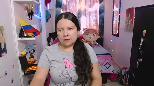 Snapshot of claryssa_ chatting on 07.25.26 claryssa online show from 07.25.26