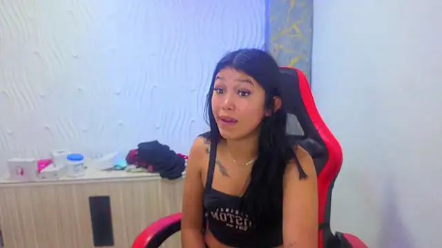 emily rosse04 online show from 11.11.25