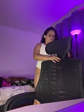 CurlyGirl 1 online show from 02.24.26