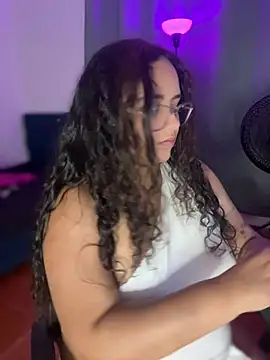 CurlyGirl 1 online show from 04.27.26