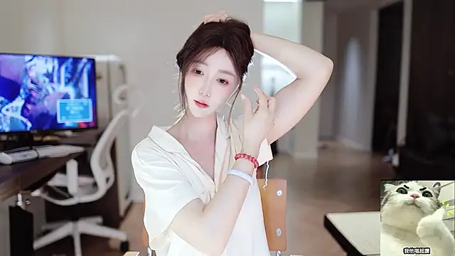 Snapshot of -Aricia- chatting on 05.24.26 -Aricia- online show from 05.24.26