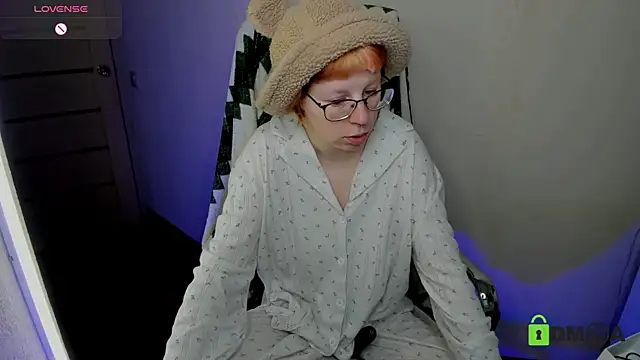 Melissa Wells online show from 12.04.25