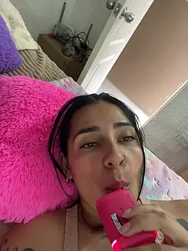 Meganmilk1 online show from 01.19.26