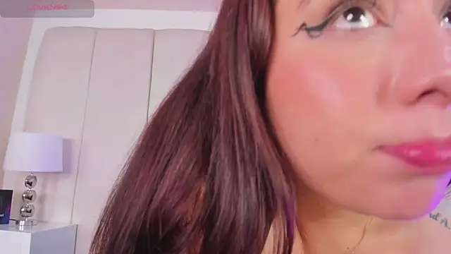 Luciana 66 online show from 01.07.25