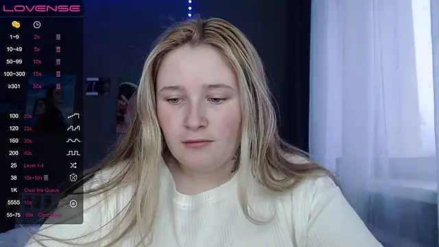 Light Luna online show from 11.03.25