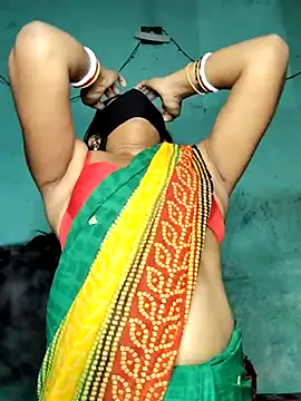 Snapshot of Luv_Adite20 chatting on 02.13.25 Luv Adite20 online show from 02.13.25