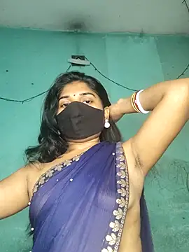 Snapshot of Luv_Adite20 chatting on 02.24.25 Luv Adite20 online show from 02.24.25