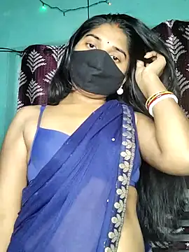 Snapshot of Luv_Adite20 chatting on 03.04.25 Luv Adite20 online show from 03.04.25