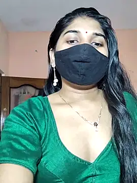 Snapshot of Luv_Adite20 chatting on 11.09.25 Luv Adite20 online show from 11.09.25