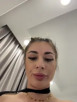 IsabellaEtthan online show from 02.07.26