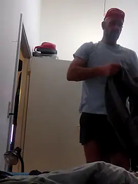 eltoulou online show from 02.17.25