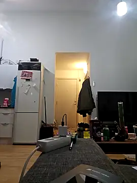 eltoulou online show from 02.26.25