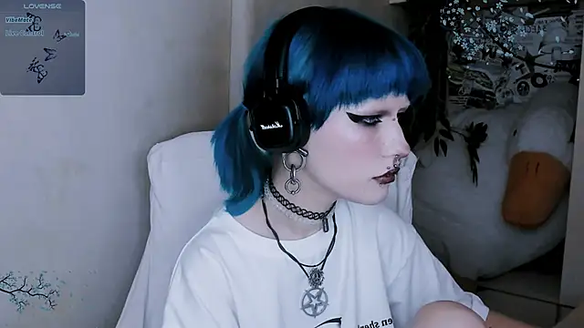 Snapshot of say_mary chatting on 11.03.25 say mary online show from 11.03.25