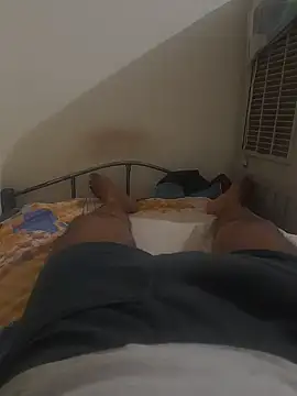 Snapshot of workoutsaurabh chatting on 10.28.25 workoutsaurabh online show from 10.28.25