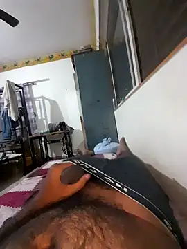 Snapshot of workoutsaurabh chatting on 11.06.25 workoutsaurabh online show from 11.06.25