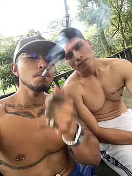 Snapshot of Alex_Teau chatting on 02.26.25 Alex Teau online show from 02.26.25