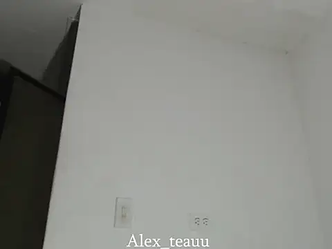 Snapshot of Alex_Teau chatting on 01.12.26 Alex Teau online show from 01.12.26