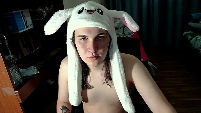 EvaMiron online show from 12.31.24