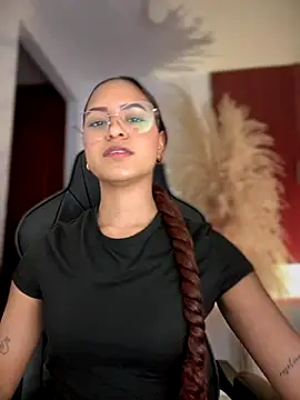 Snapshot of gretta_kler1 chatting on 10.12.25 gretta kler1 online show from 10.12.25