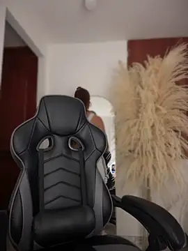 Snapshot of gretta_kler1 chatting on 10.17.25 gretta kler1 online show from 10.17.25