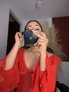 Snapshot of gretta_kler1 chatting on 10.26.25 gretta kler1 online show from 10.26.25