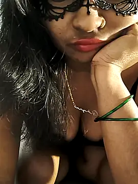 Snapshot of FANTASY_QUEEN_07 chatting on 10.09.25 FANTASY QUEEN 07 online show from 10.09.25