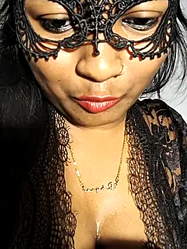 Snapshot of FANTASY_QUEEN_07 chatting on 10.12.25 FANTASY QUEEN 07 online show from 10.12.25