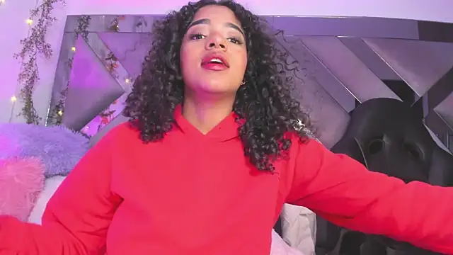 Iris hott1 online show from 12.04.24