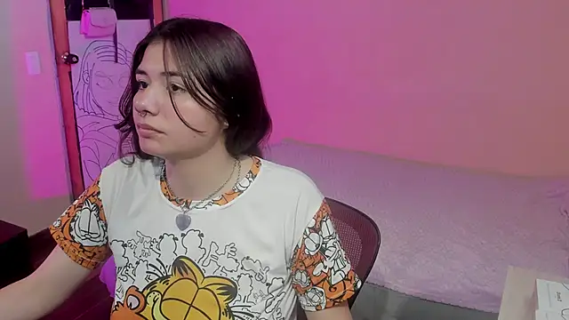 Snapshot of Amywhitexxxd chatting on 01.16.25 Amywhitexxxd online show from 01.16.25