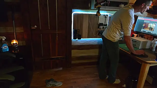 HARD 2QUIT online show from 10.05.25