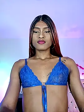 Snapshot of Elektra_Queen chatting on 01.14.25 Elektra Queen online show from 01.14.25
