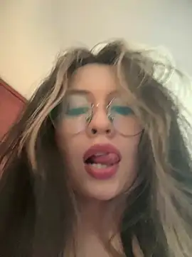 marie2  online show from 01.23.25