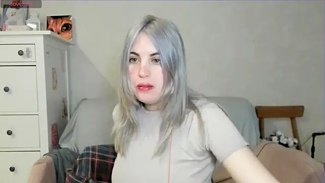 pawpaws online show from 04.04.26