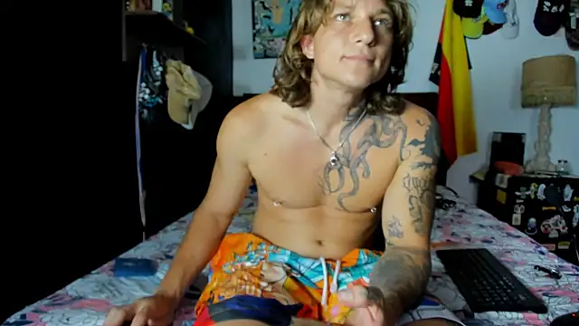Tom Krakow online show from 06.08.26